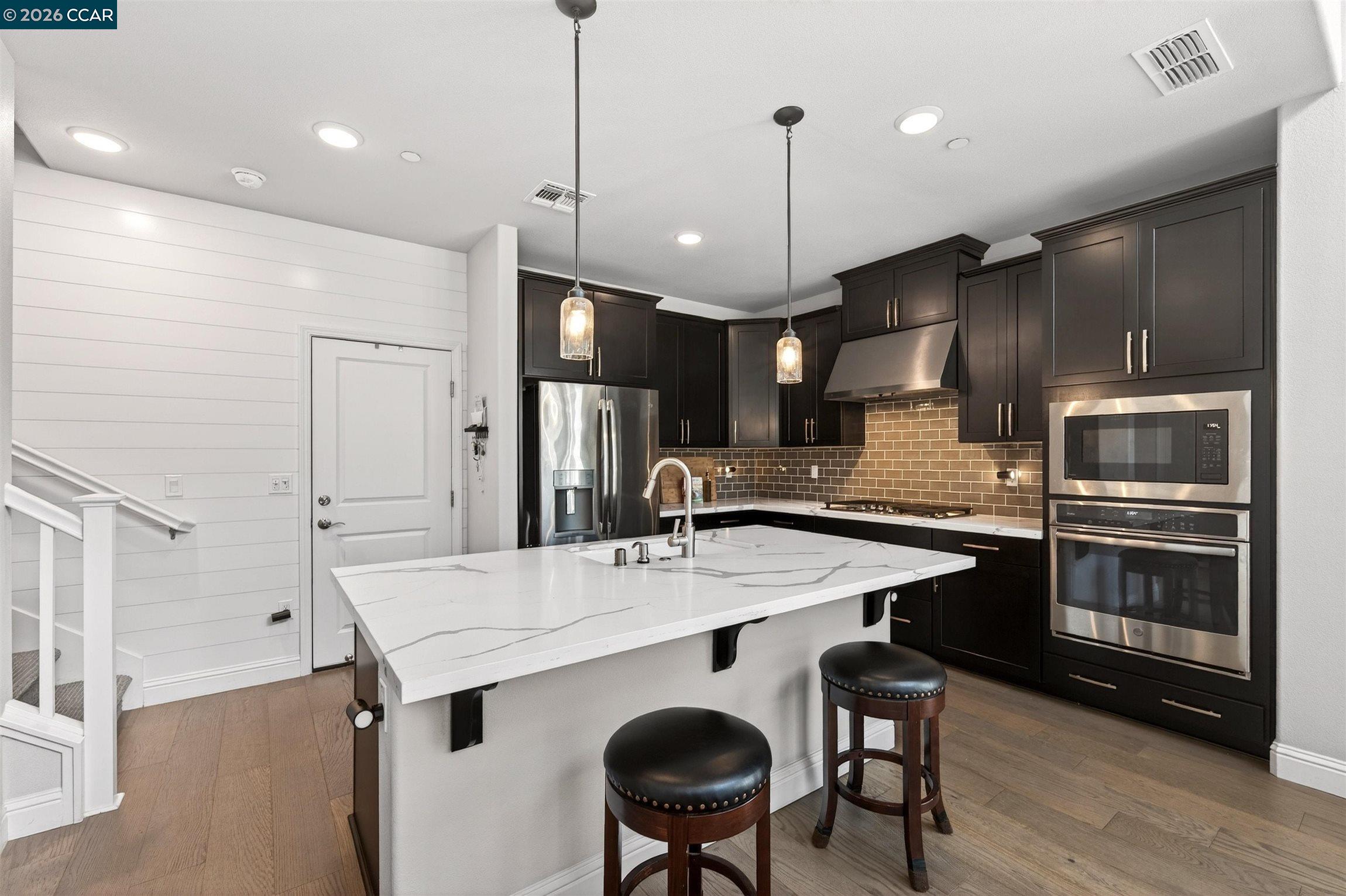 3963 Summit Road Dublin, CA 94568 - Photo 8 of 37