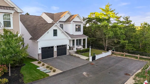 $1,950,000 | 48 Briarwood, Plymouth, MA 02360