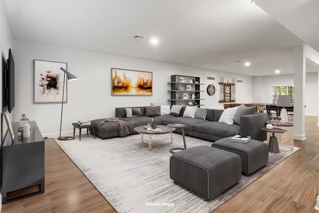 $1,950,000 | 48 Briarwood, Plymouth, MA 02360