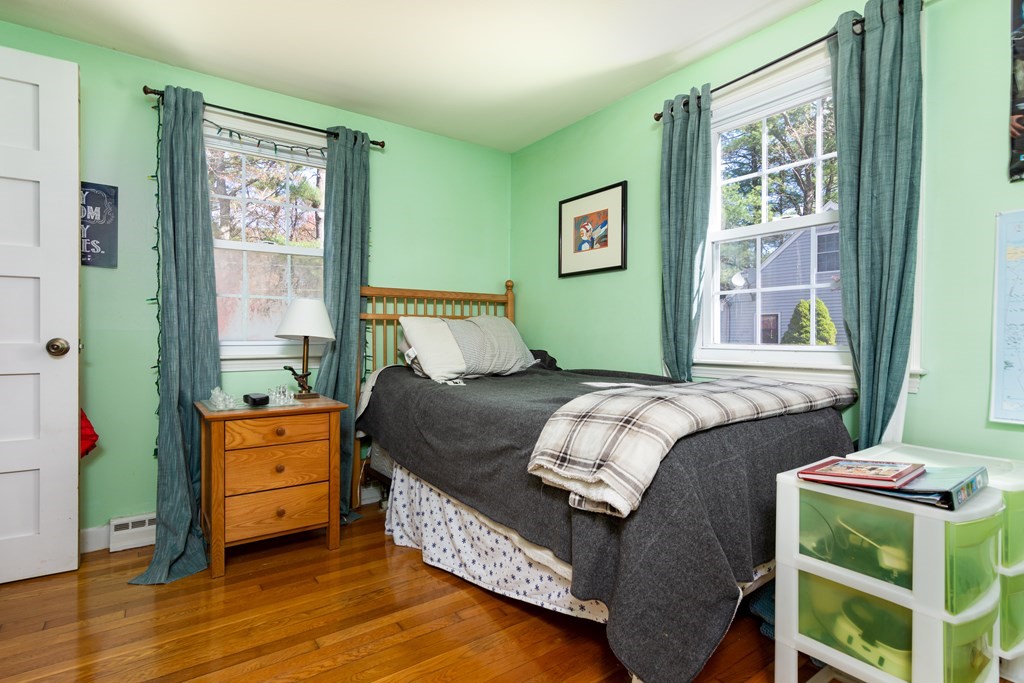 27 Buttonwood Road Halifax, MA 02338 - Photo 11 of 25 Gallery Image 11