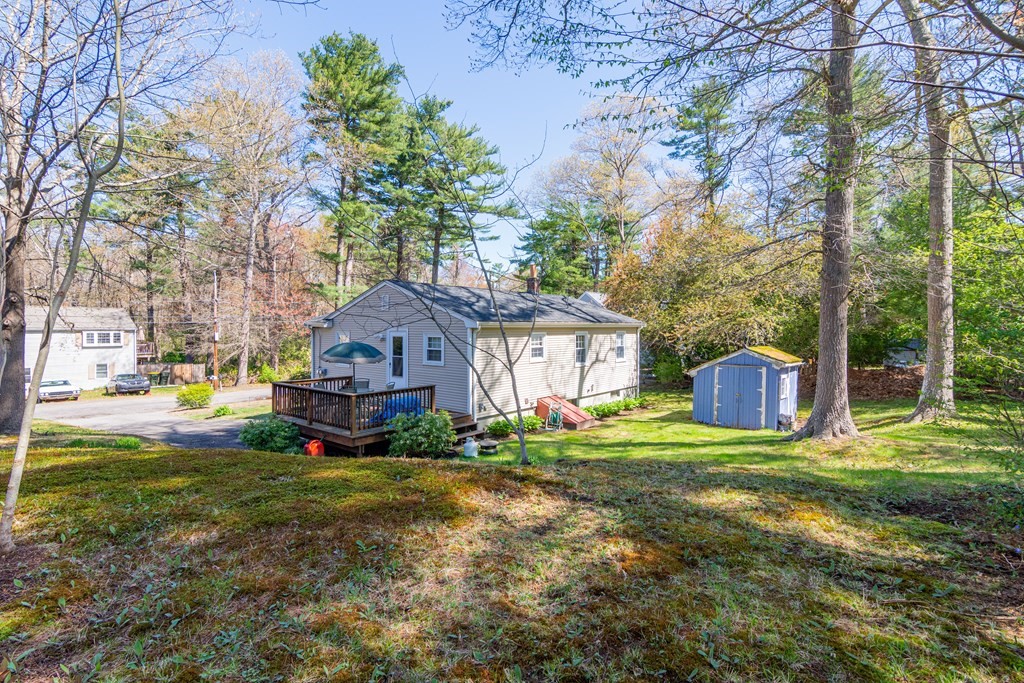 27 Buttonwood Road Halifax, MA 02338 - Photo 18 of 25 Gallery Image 18