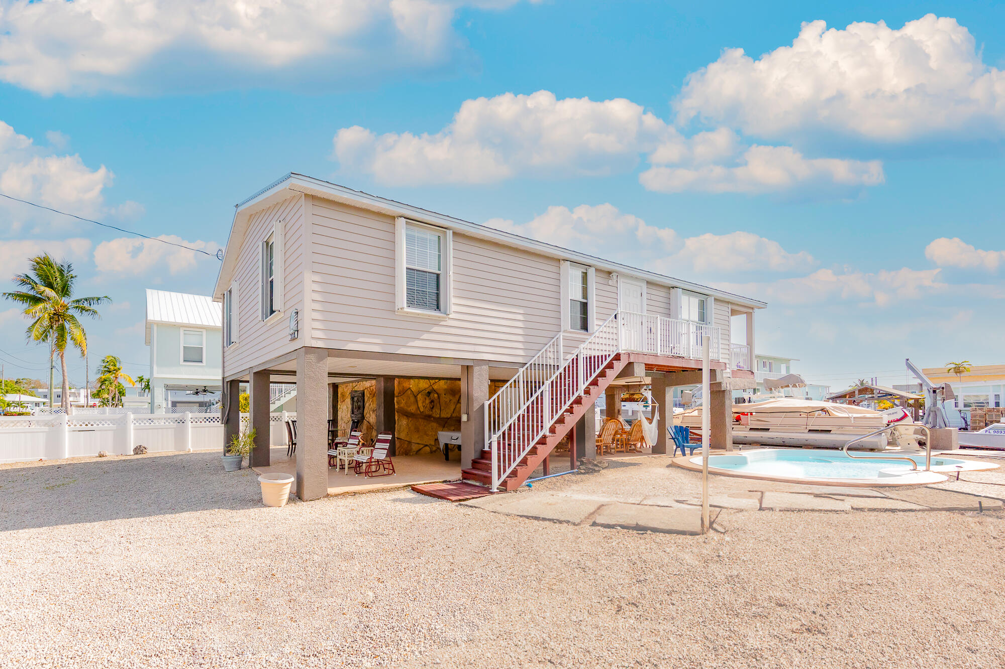 338 Windley Road Key Largo, FL 33037 - Photo 15 of 40 338 Windley Road Key Largo, Fl 33037-35