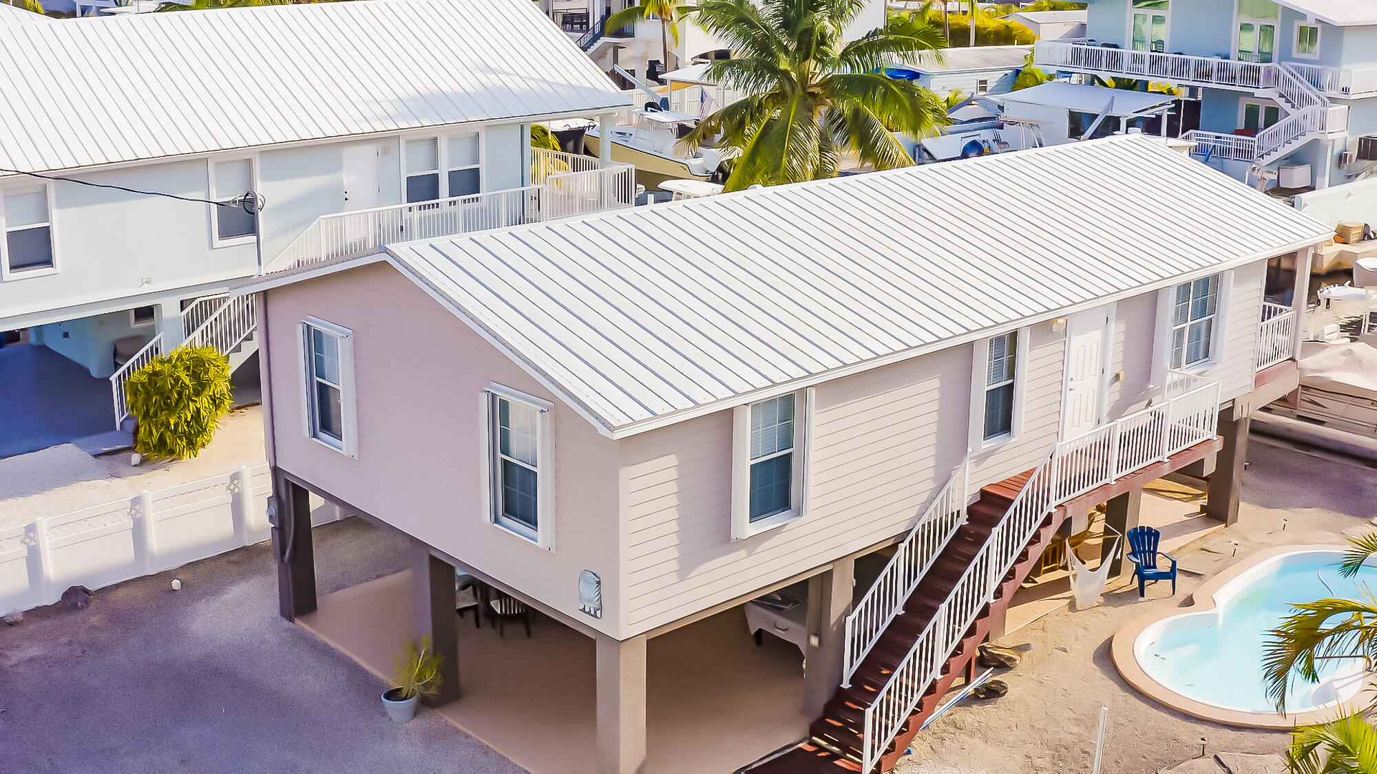 338 Windley Road Key Largo, FL 33037 - Photo 4 of 40 338 Windley Road Key Largo, Fl 33037-10