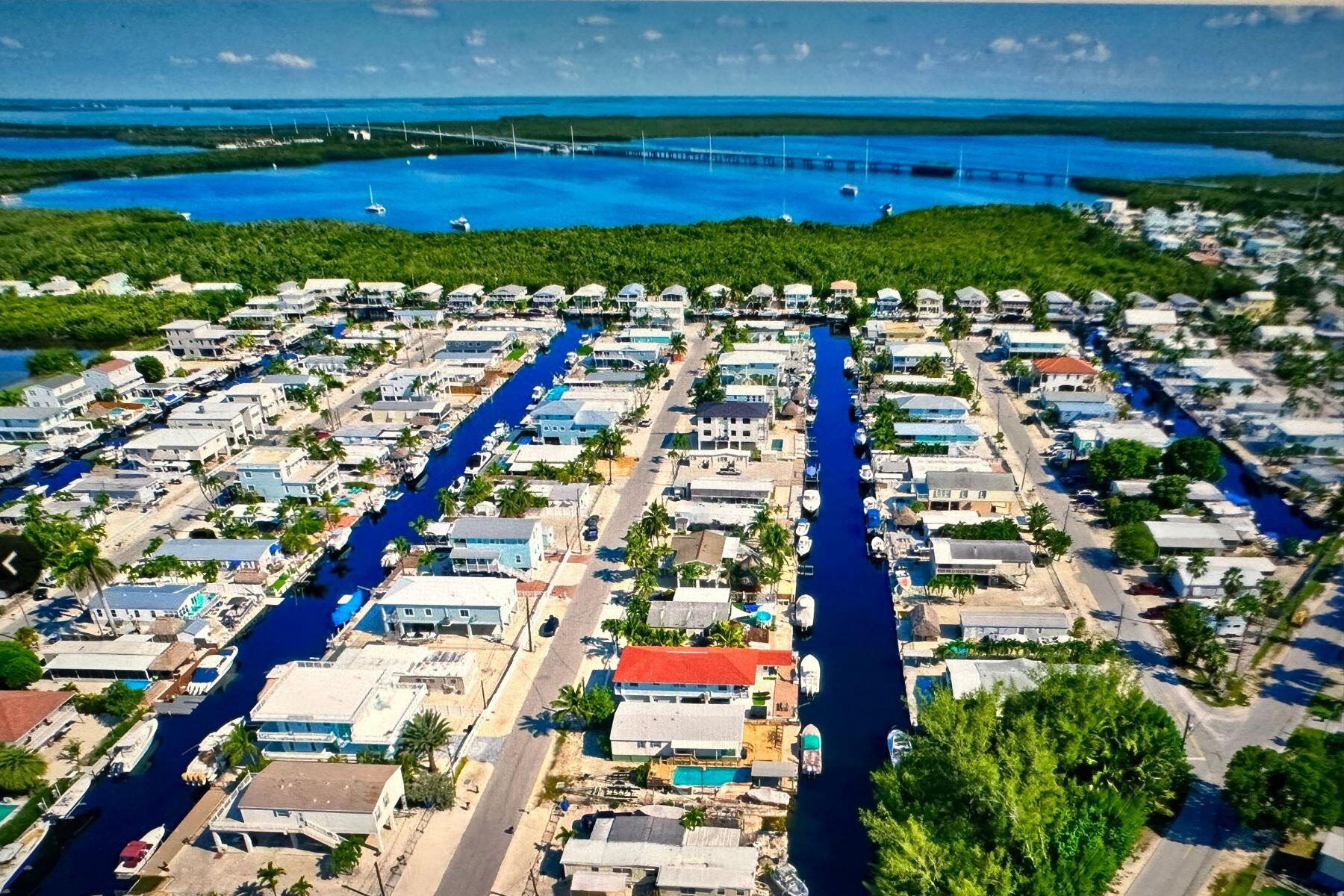 338 Windley Road Key Largo, FL 33037 - Photo 8 of 40 3