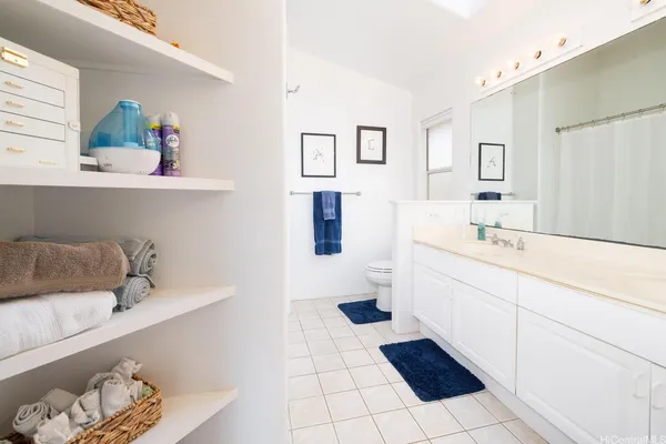 $1,100,000 | 94-689 Lumiaina Street, Waipahu, HI 96797