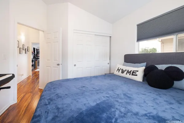 $1,100,000 | 94-689 Lumiaina Street, Waipahu, HI 96797