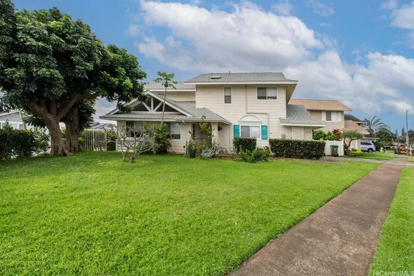 $1,100,000 | 94-689 Lumiaina Street, Waipahu, HI 96797