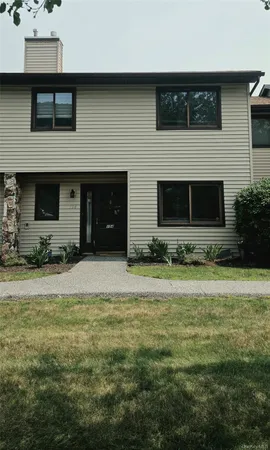 $360,000 | 154 Eagleton Drive, Monroe, NY 10950