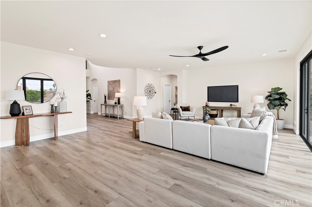 40225 Cam Campos Verde Temecula, CA 92591 - Photo 13 of 59