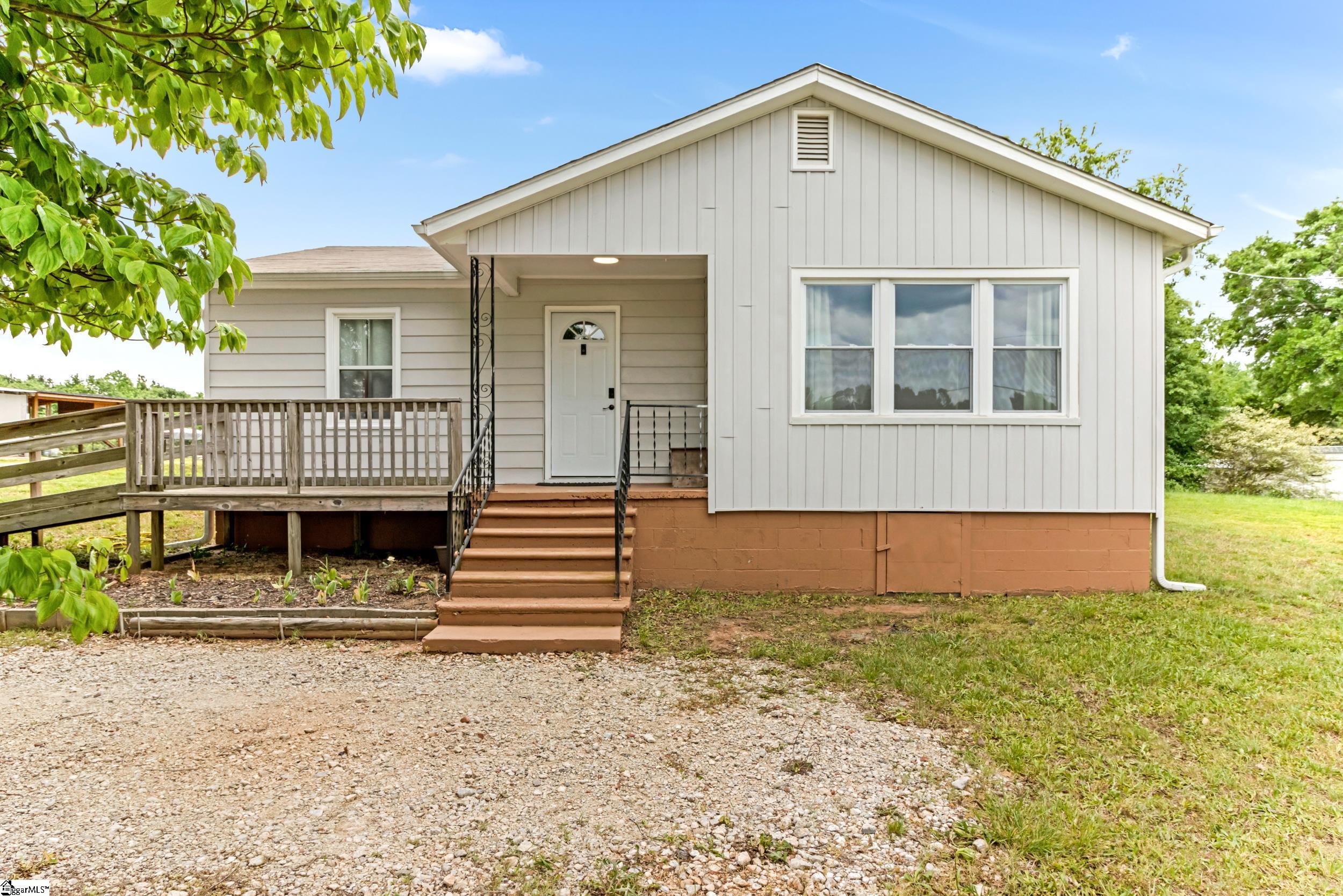 1320 Old Pacolet Road Spartanburg, SC 29307 - Photo 2 of 34 Gallery Image 2
