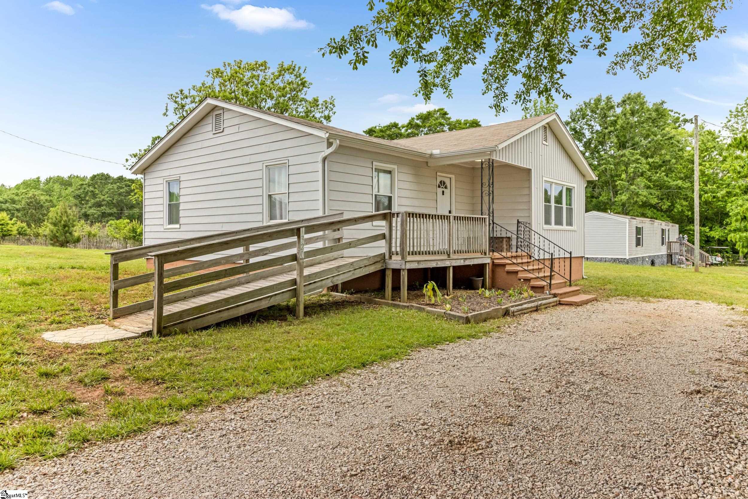 1320 Old Pacolet Road Spartanburg, SC 29307 - Photo 3 of 34 Gallery Image 3