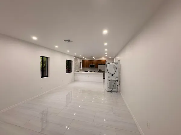 $4,500 | 1721 Southwest 12th Street, Miami, FL 33135