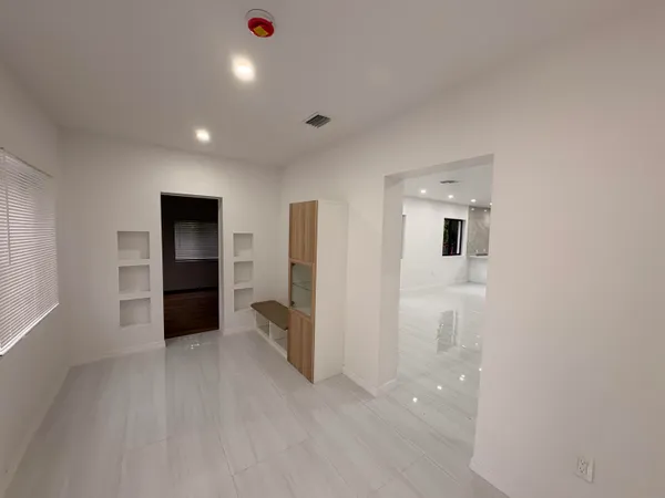 $4,500 | 1721 Southwest 12th Street, Miami, FL 33135