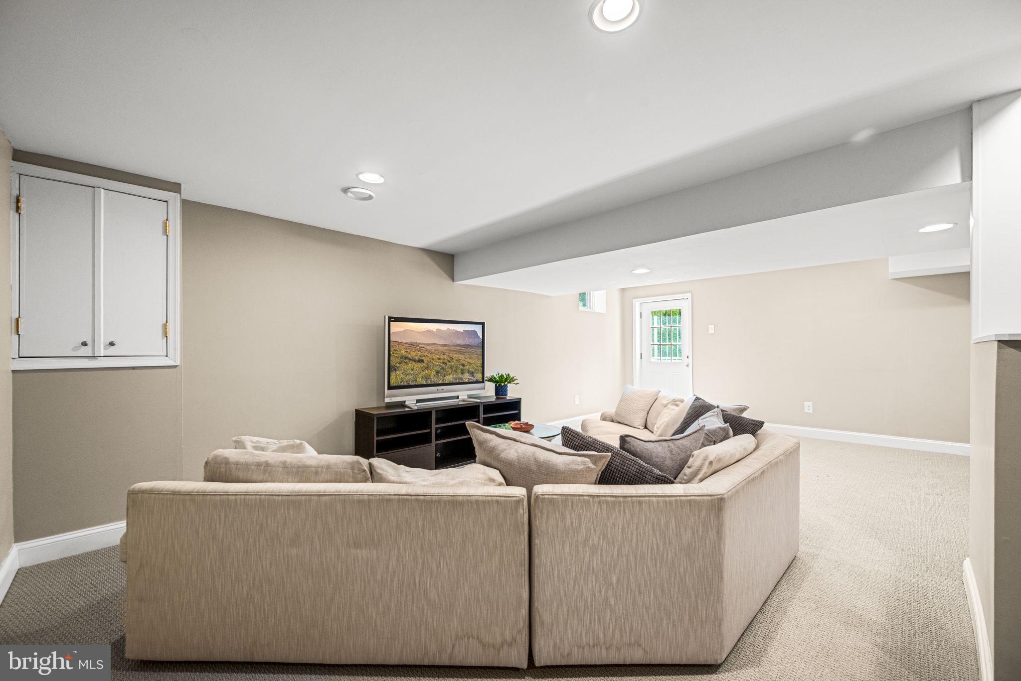 1021 Beaumont Road Berwyn, PA 19312 - Photo 21 of 32