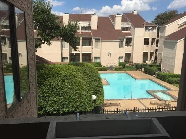 $1,600 | 5550 Spring Valley Road, Unit F22, Dallas, TX 75254