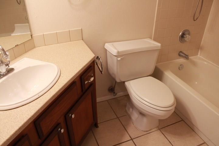 5550 Spring Valley Road, Unit F22 Dallas, TX 75254 - Photo 12 of 13