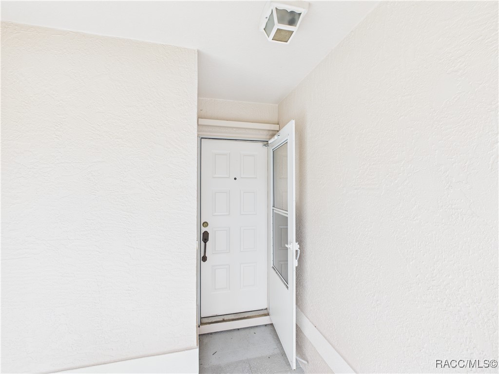 709 West Toucan Loop Hernando, FL 34442 - Photo 26 of 39