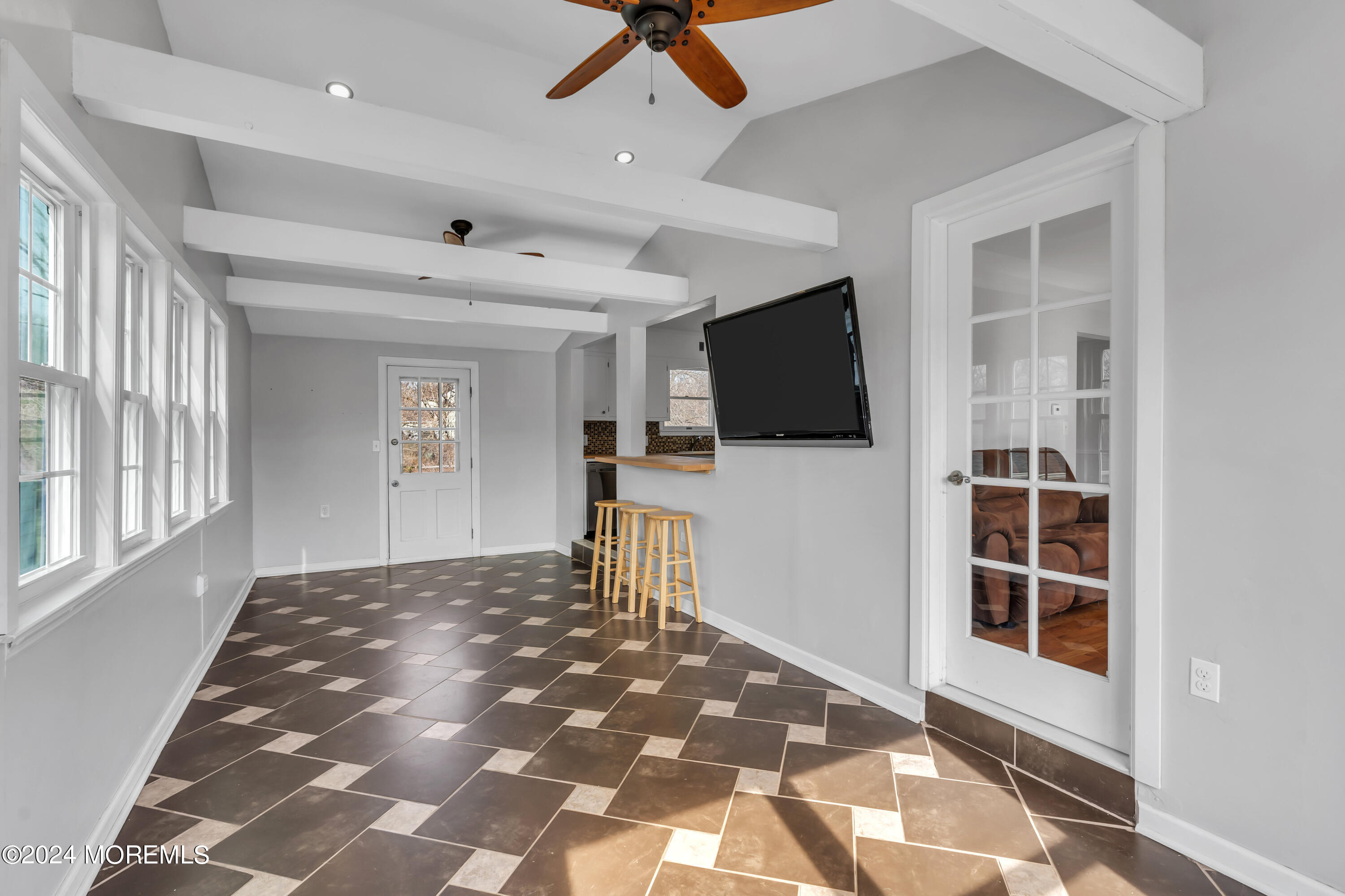 184 Burlington Path Road Cream Ridge, NJ 08514 - Photo 17 of 42 022_dsc02110