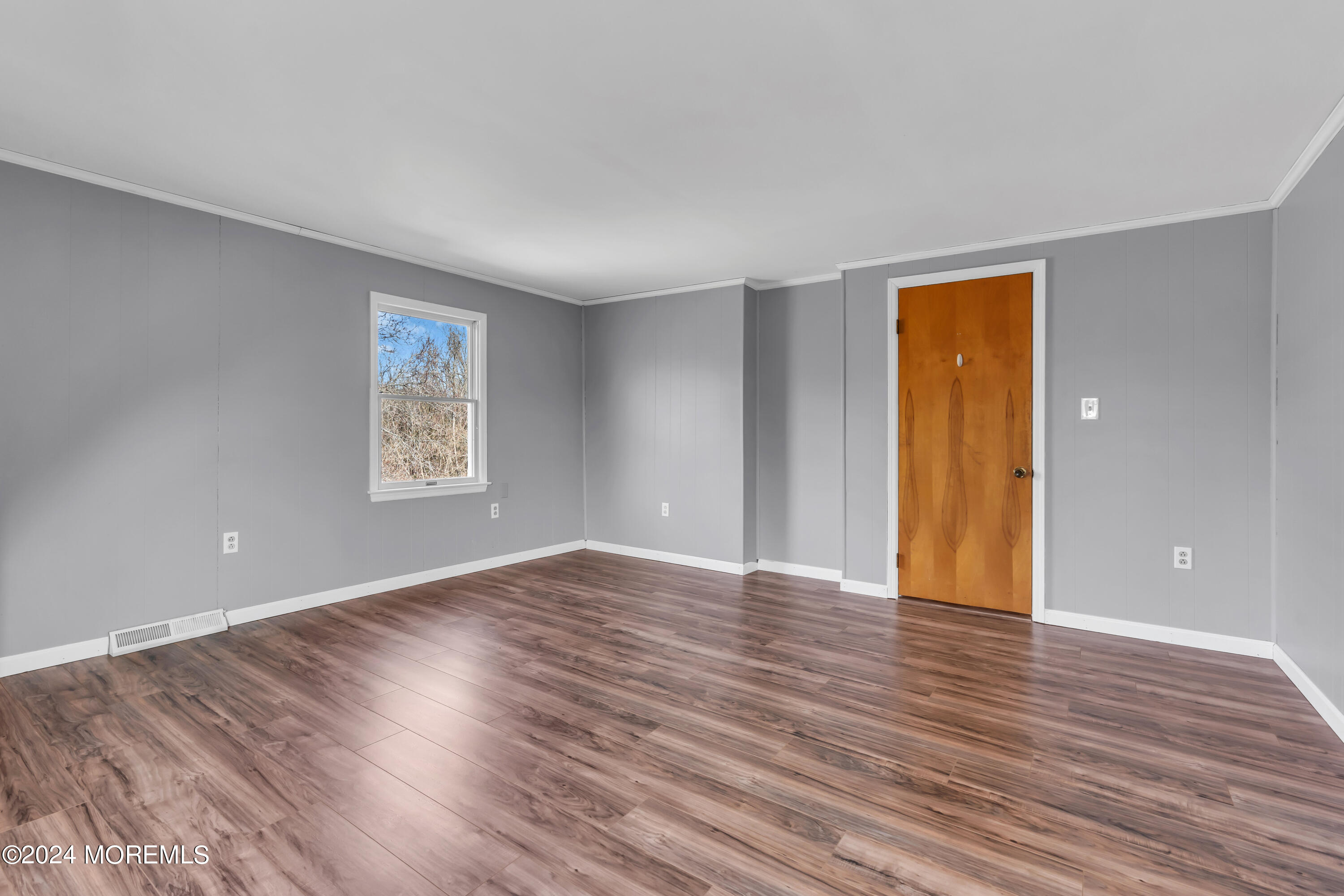 184 Burlington Path Road Cream Ridge, NJ 08514 - Photo 23 of 42 032_dsc02005