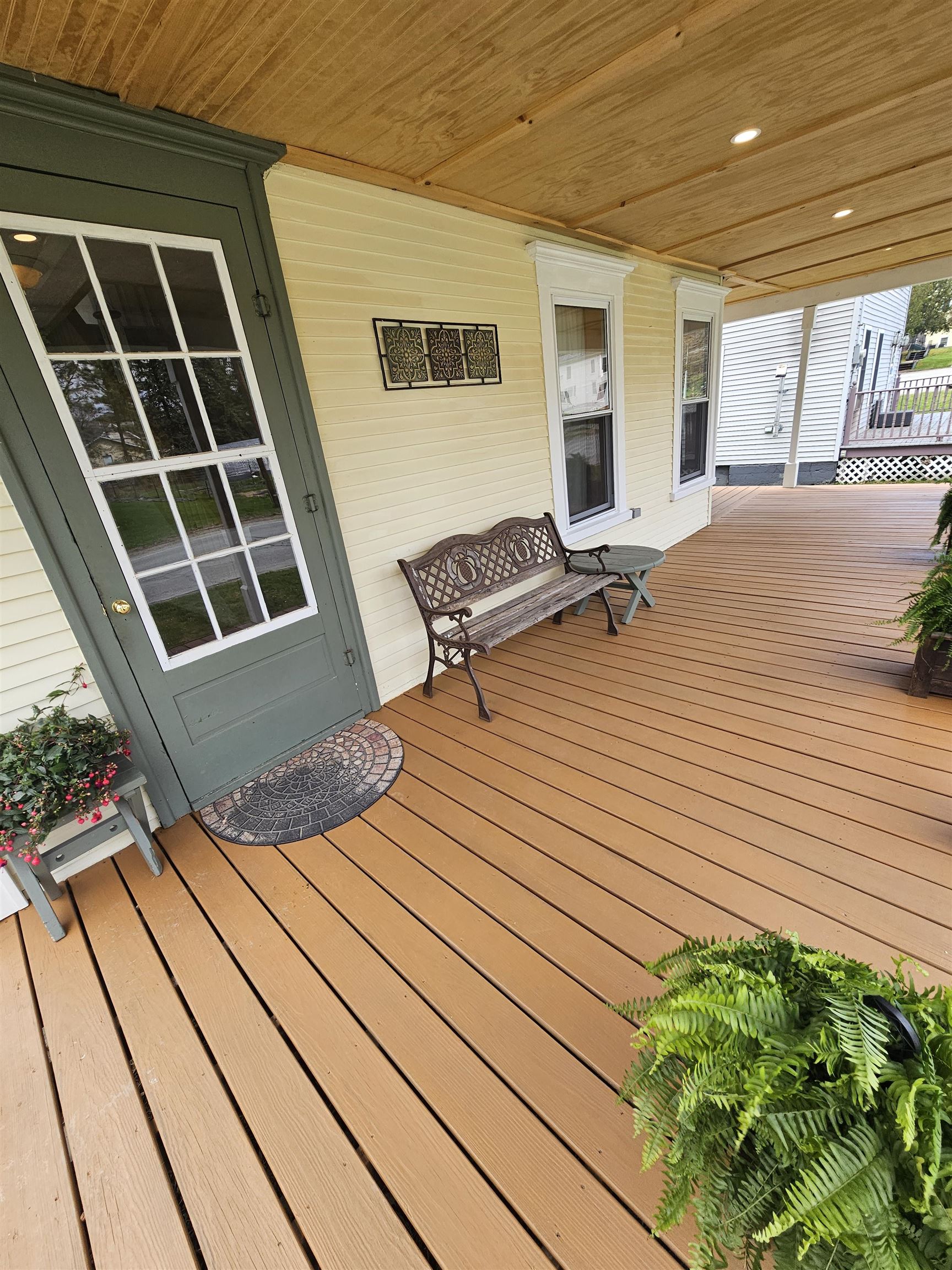 74 North Pleasant Street Troy, VT 05859 - Photo 6 of 57