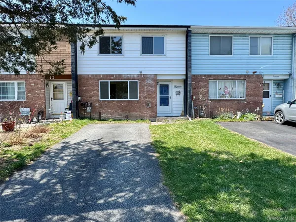 $319,000 | 15 Rivervale Road, Middletown, NY 10940