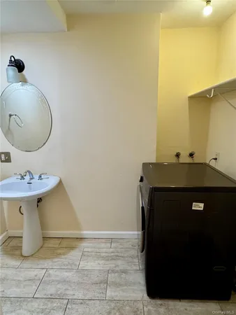 $319,000 | 15 Rivervale Road, Middletown, NY 10940