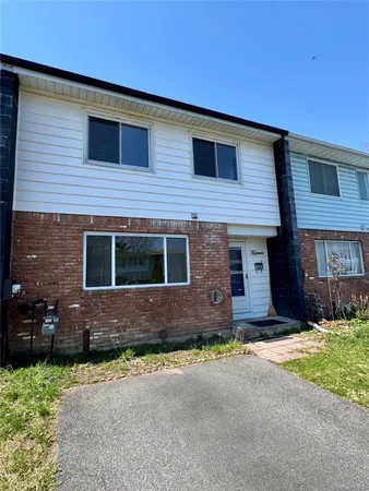 $319,000 | 15 Rivervale Road, Middletown, NY 10940