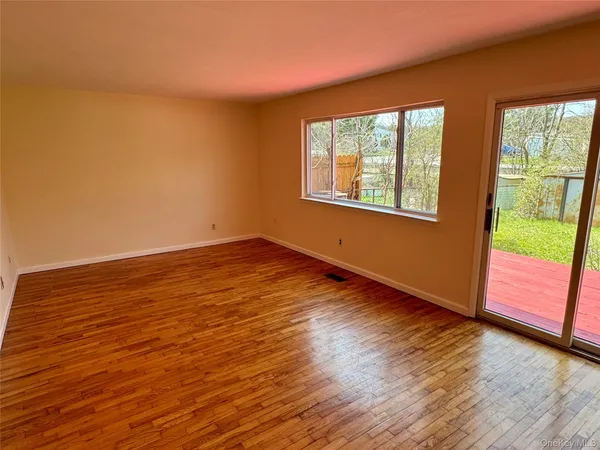 $319,000 | 15 Rivervale Road, Middletown, NY 10940