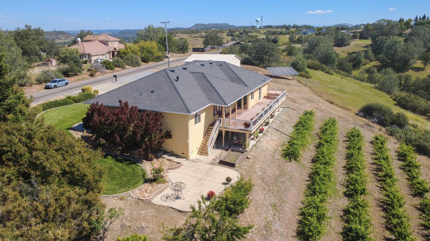 3235 Hagen Road Valley Springs, CA 95252 - Photo 1 of 55 Gallery Image 1