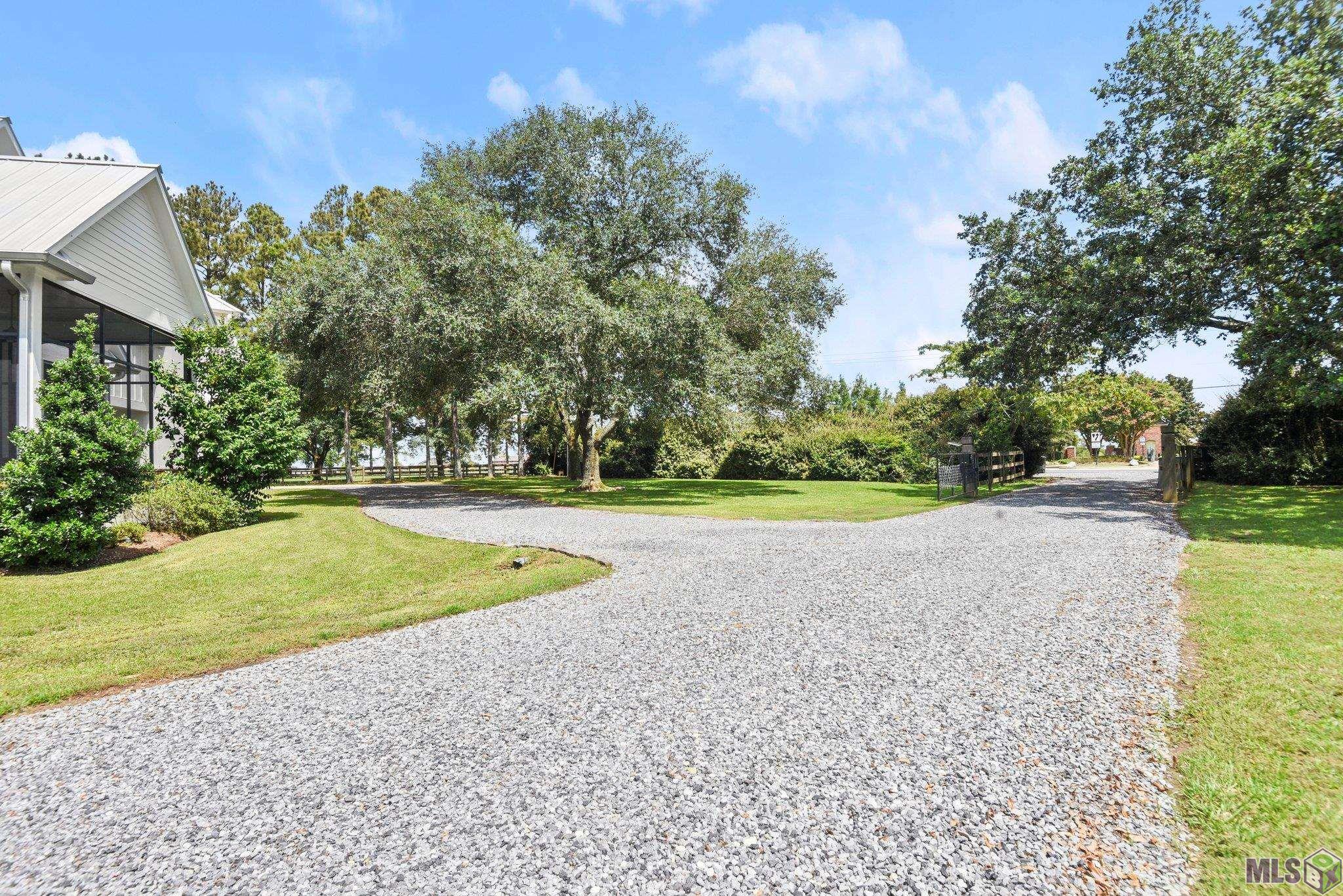 21710 Hoo Shoo Too Road Baton Rouge, LA 70817 - Photo 30 of 53