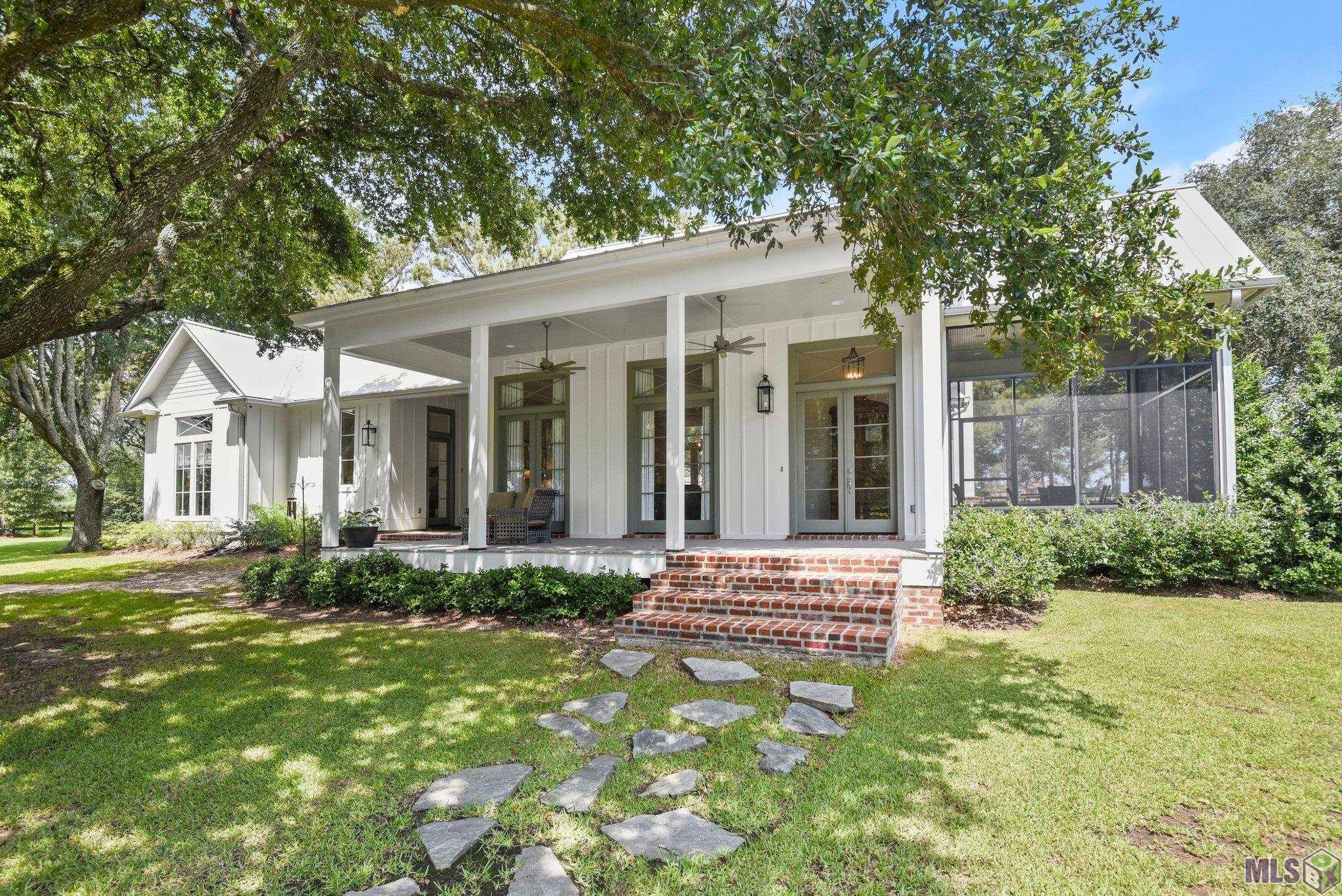 21710 Hoo Shoo Too Road Baton Rouge, LA 70817 - Photo 3 of 53