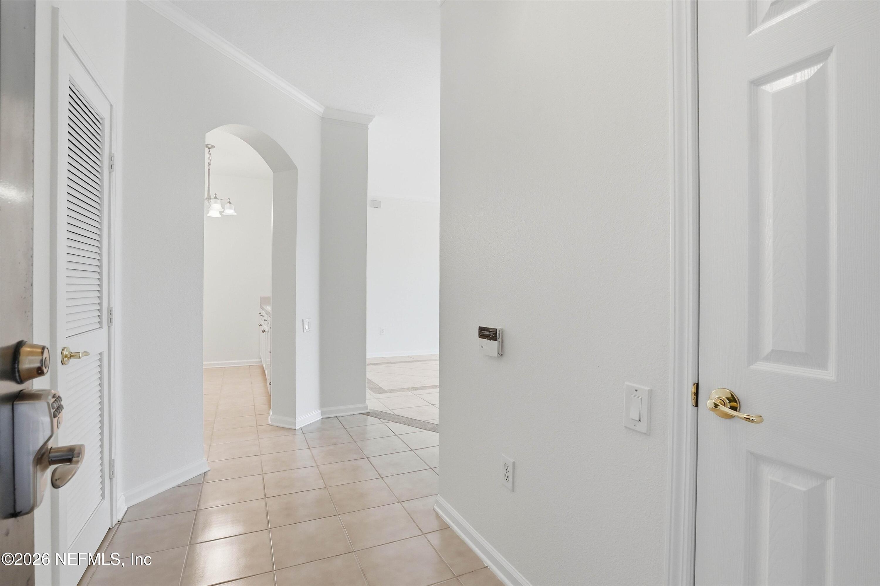 7990 Baymeadows Road East, Unit 918 Jacksonville, FL 32256 - Photo 13 of 37 04-Foyer