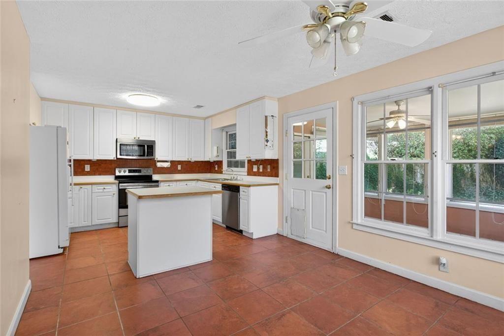 4644 Driftwater Road Duluth, GA 30096 - Photo 8 of 30