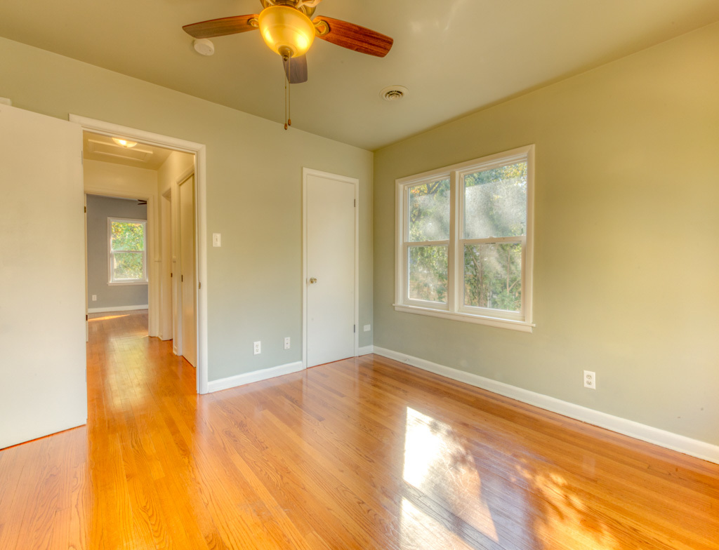 307 North Lake Street Gary, IN 46403 - Photo 23 of 38 a view of livingroom with window