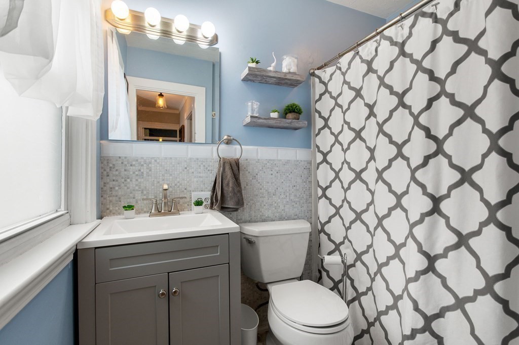 39 Fuller Street Canton, MA 02021 - Photo 14 of 27 Gallery Image 14