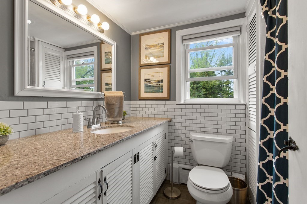 39 Fuller Street Canton, MA 02021 - Photo 10 of 27 Gallery Image 10