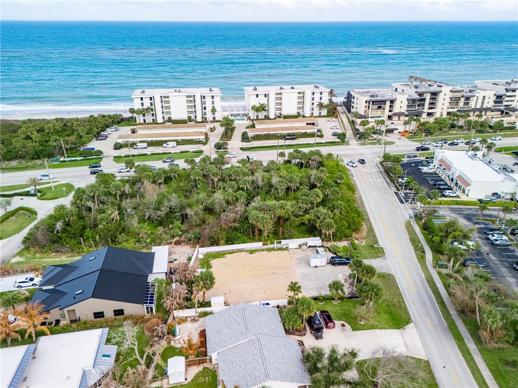 931 Bahia Mar Road Vero Beach, FL 32963 - Photo 4 of 6 a view of a city