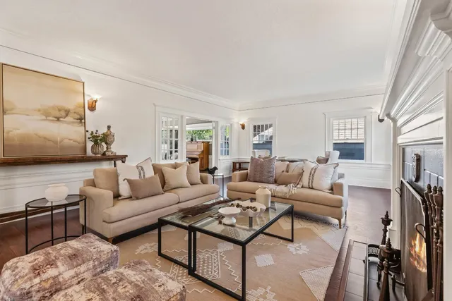 $835,000 | 1487 North Echo Avenue, Fresno, CA 93728