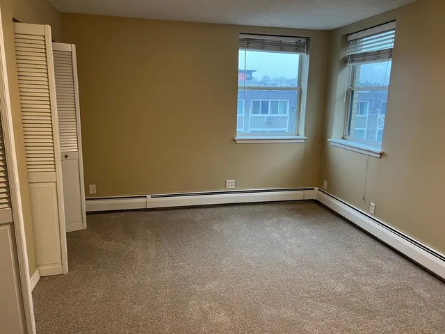 $189,900 | 3150 Excelsior Boulevard, Unit 304, Minneapolis, MN 55416