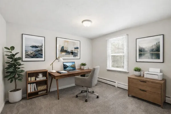 $525,000 | 4 North Meadow Lane, Charlton, MA 01507