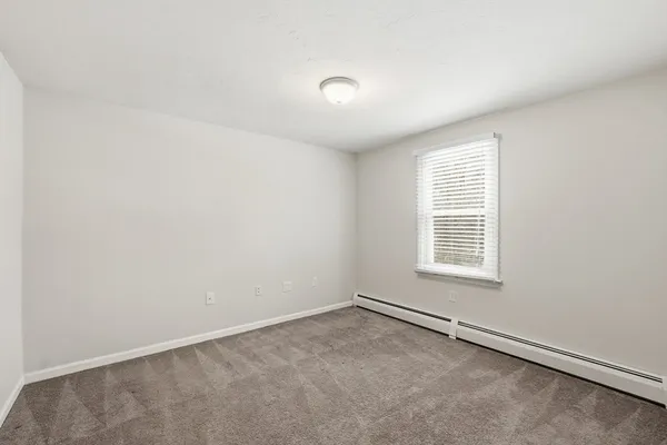 $525,000 | 4 North Meadow Lane, Charlton, MA 01507