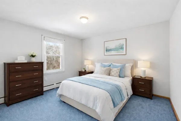 $525,000 | 4 North Meadow Lane, Charlton, MA 01507