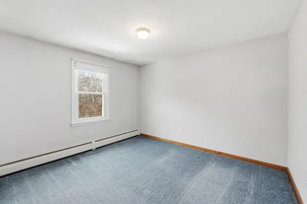 $525,000 | 4 North Meadow Lane, Charlton, MA 01507