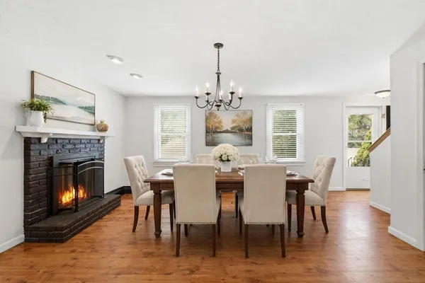 $525,000 | 4 North Meadow Lane, Charlton, MA 01507