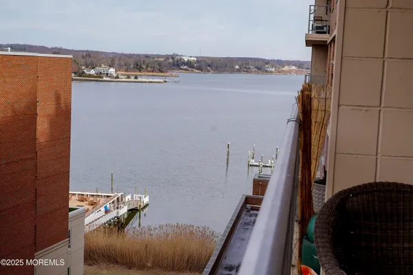 $3,300 | 28 Riverside Avenue, Unit 5J, Red Bank, NJ 07701