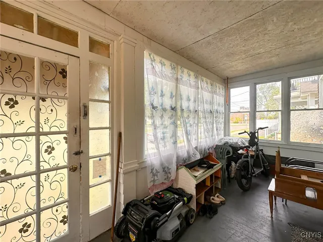 $124,900 | 1109 York Street, Utica, NY 13502