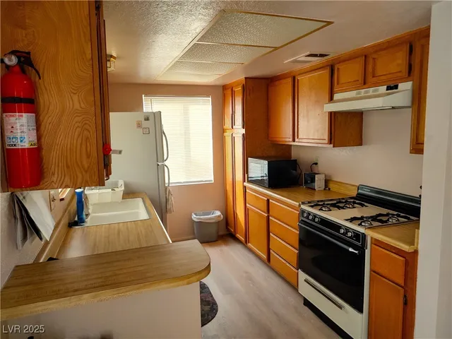 $260,000 | 2119 Pebble Creek Lane, Laughlin, NV 89029