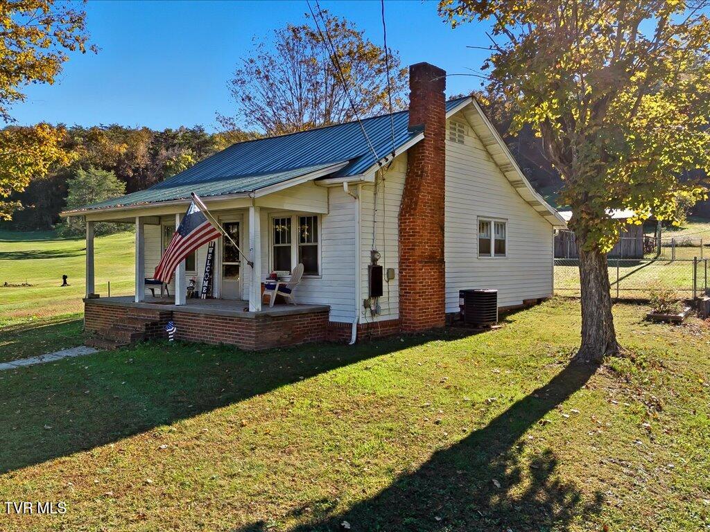 979 Highway 92 Rutledge, TN 37861 - Photo 21 of 35 979 Highway 92 - 21