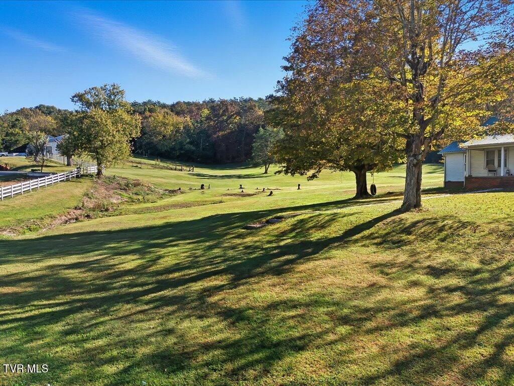 979 Highway 92 Rutledge, TN 37861 - Photo 5 of 35 979 Highway 92 - 5