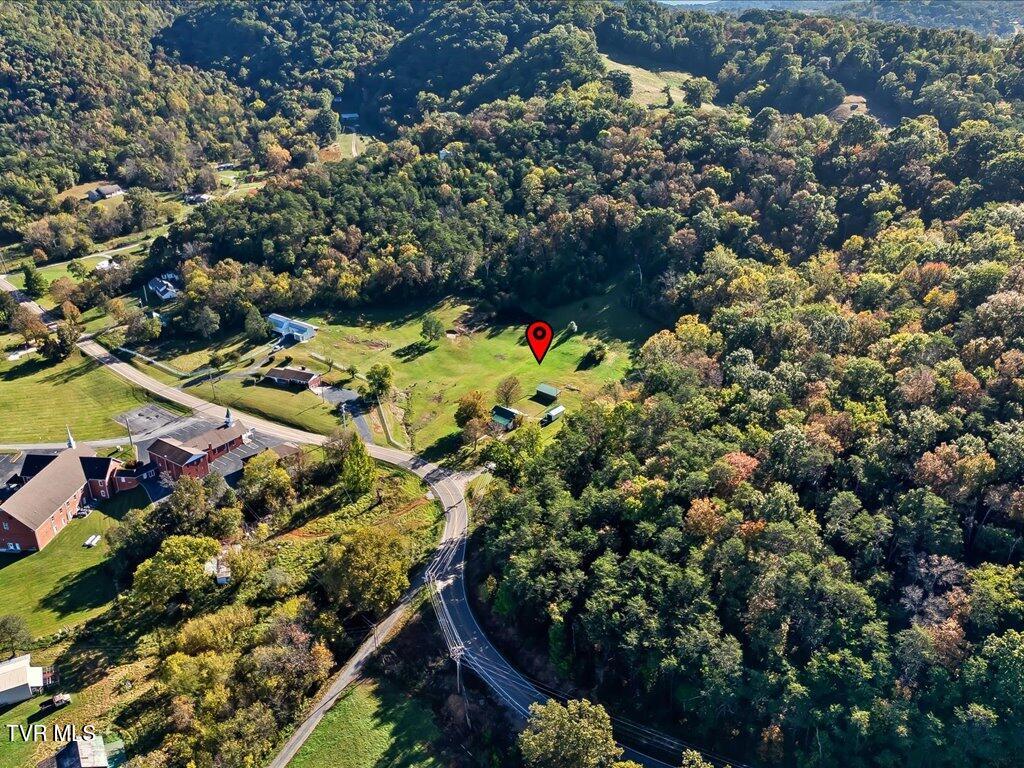 979 Highway 92 Rutledge, TN 37861 - Photo 7 of 35 979 Highway 92 - 7